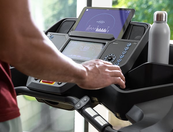 man using JRNY App for treadmills